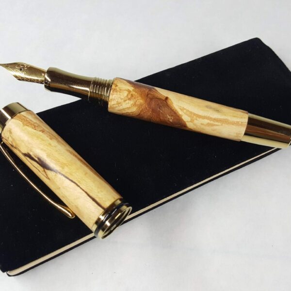 maple fountain pen