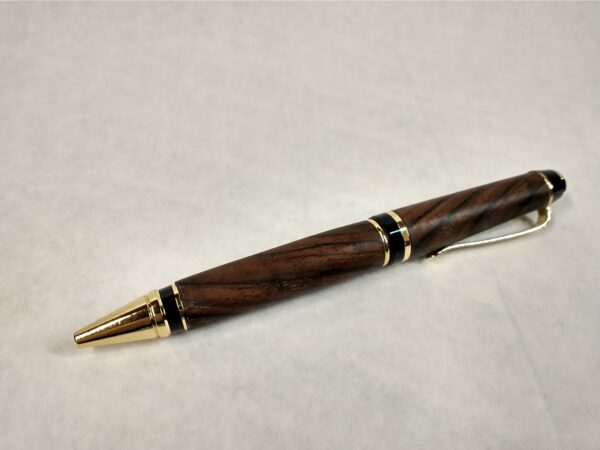 walnut pen 2