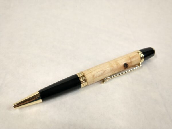 maple pen