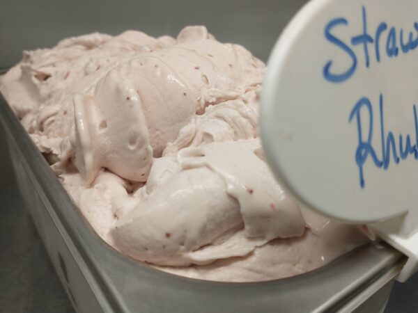 strawberry rhubarb gelato