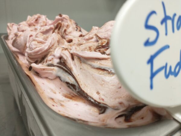 strawberry fudge gelato
