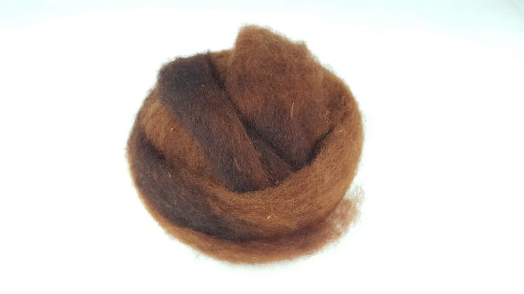 mottled brown roving