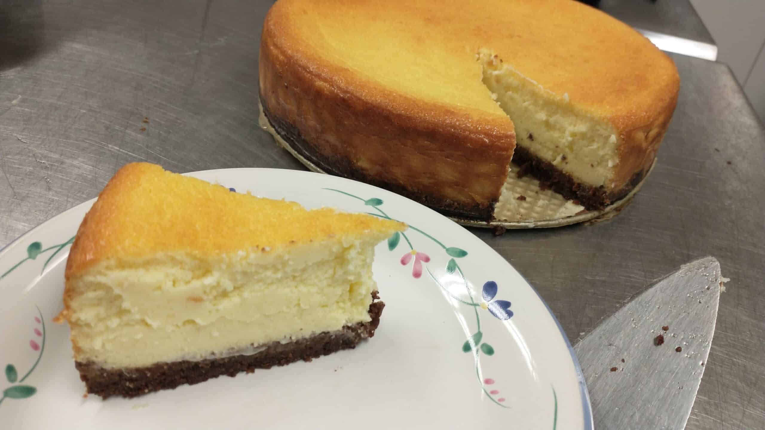 tuffet cheesecake slice