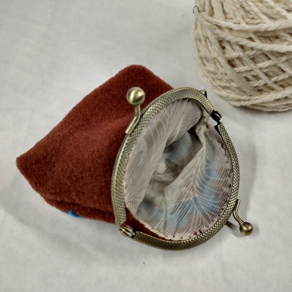 coin purse inside russet