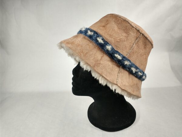 sheepskin bucket hat blue band