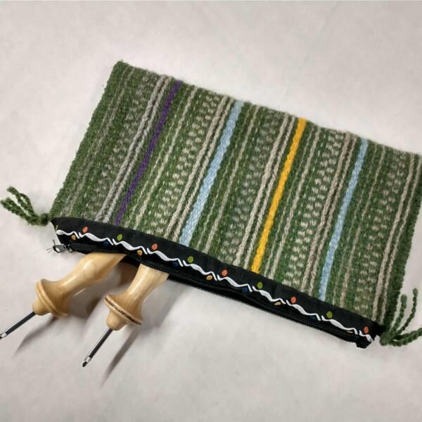 tapestry bag with accessories