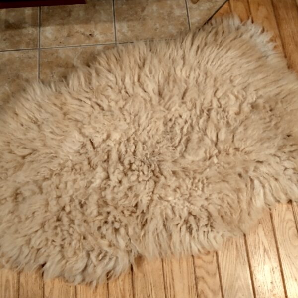 tan downly cloud flat