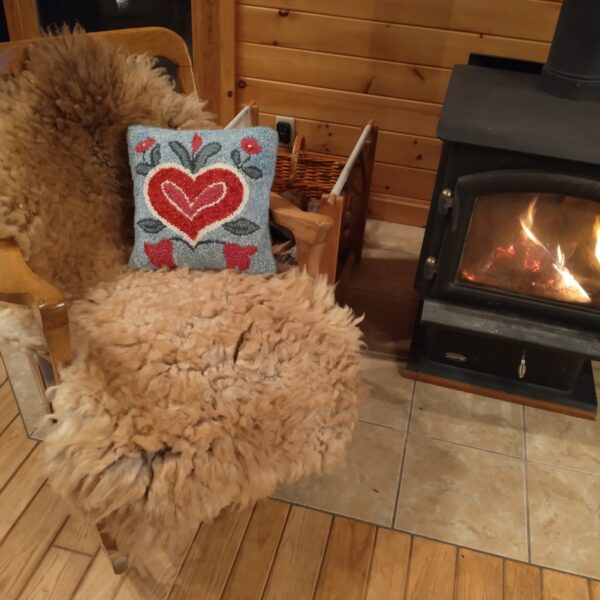 downy toast neck in chair