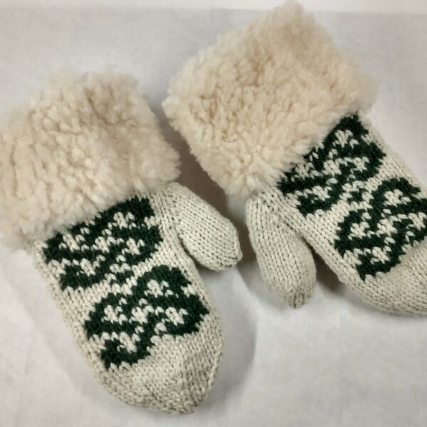 green knot mittens